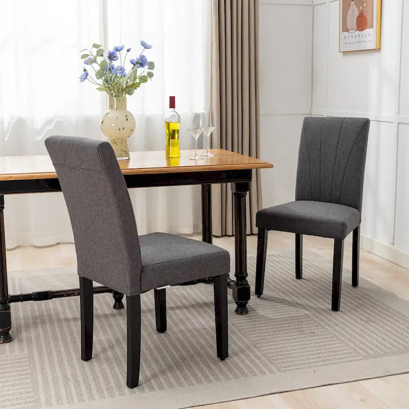 Chaise de salle à manger tapissée