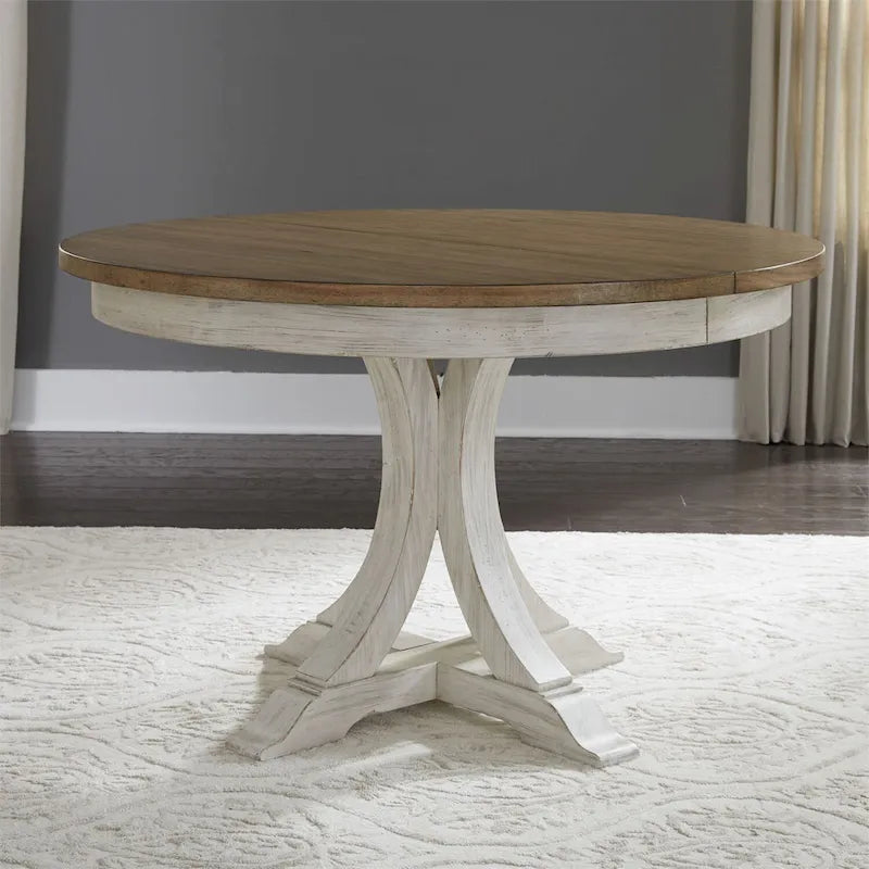 Table et chaises rétro à base blanche de style ferme
