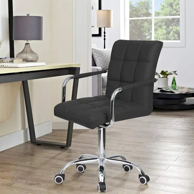 Chaises et bureaux de bureau réglables en hauteur