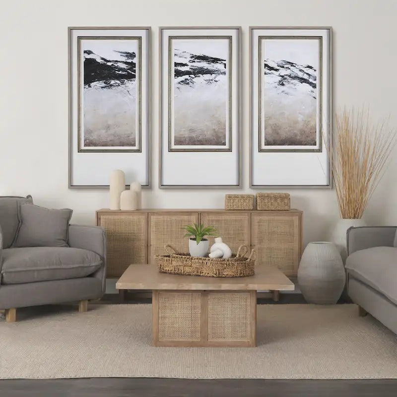 Buffet quatre portes en rotin et bois massif brun clair